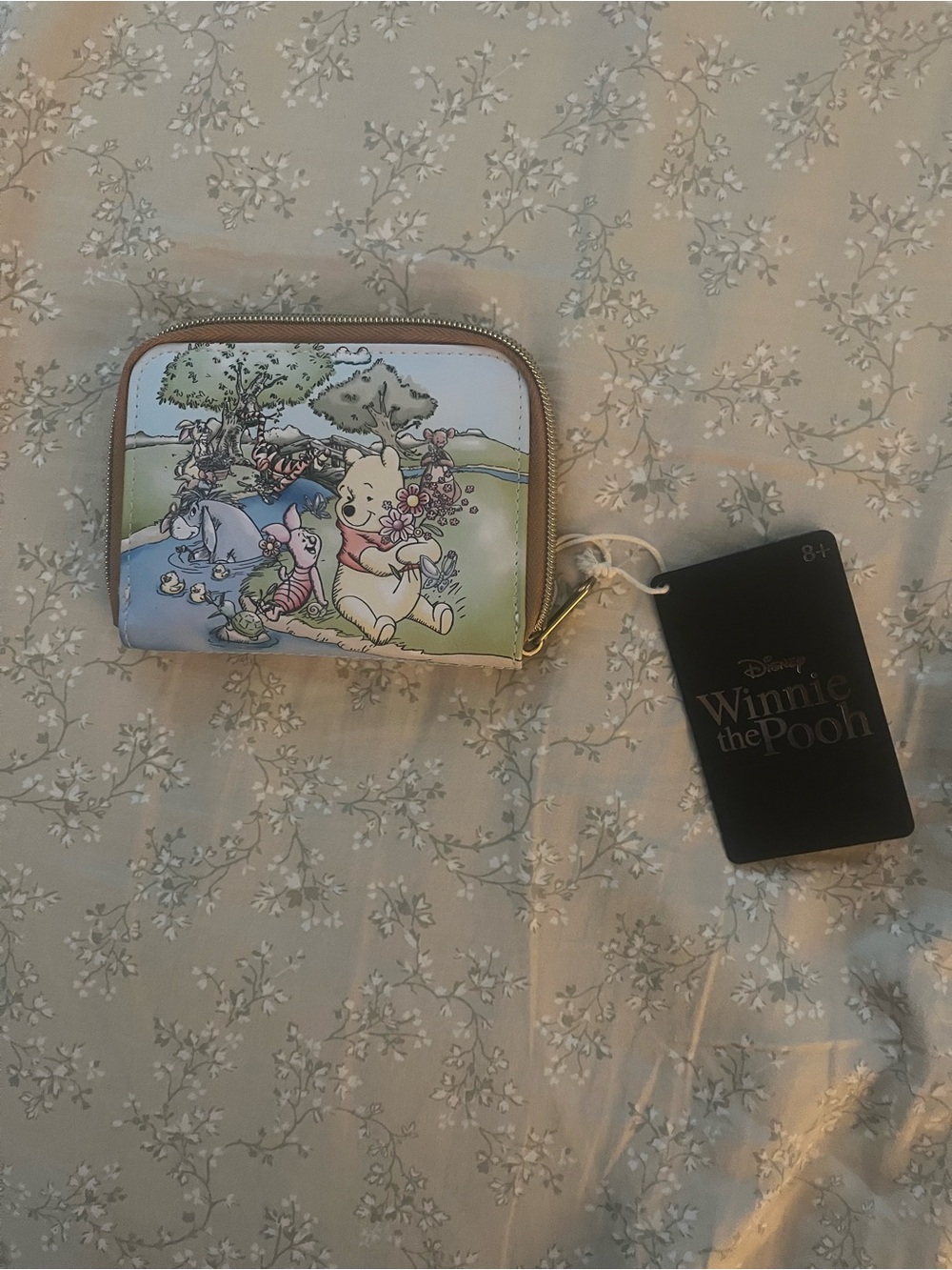 Disney Winnie the Pooh Pastel Multi-Color Zip Card Holder